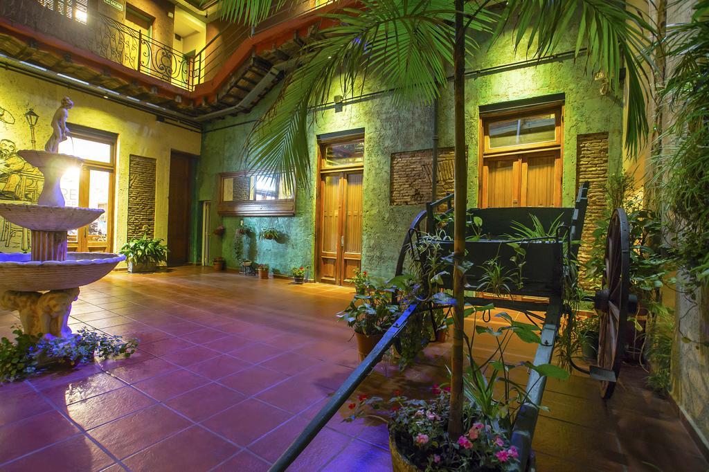 Hotel Parada Buenos Aires Exterior photo