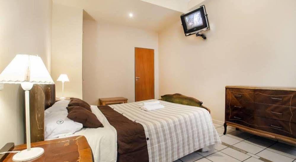 Hotel Parada Buenos Aires Exterior photo